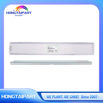 M0B1-3652 M0B13652 Blade Apply Assembly para Ricoh Pro C9100 C9110 C9200 C9210 Bar de revestimento de tambor Limpeza de lâmina